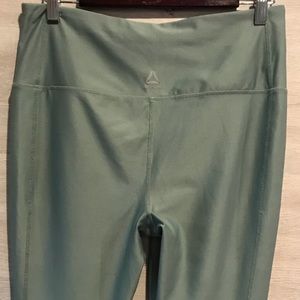 Womens Reebok Leggings light green size large